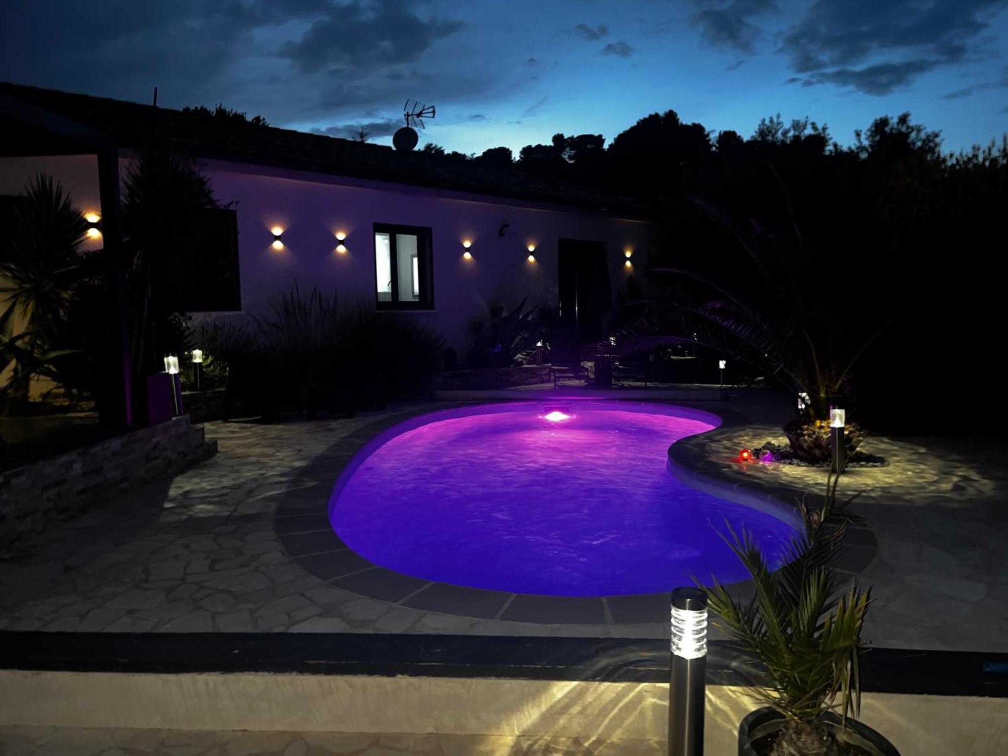 Apartment Partie De Avec Piscine En Option Et Supplement Jaccuzi Villeneuve (Alpes-de-Haute-Provence)